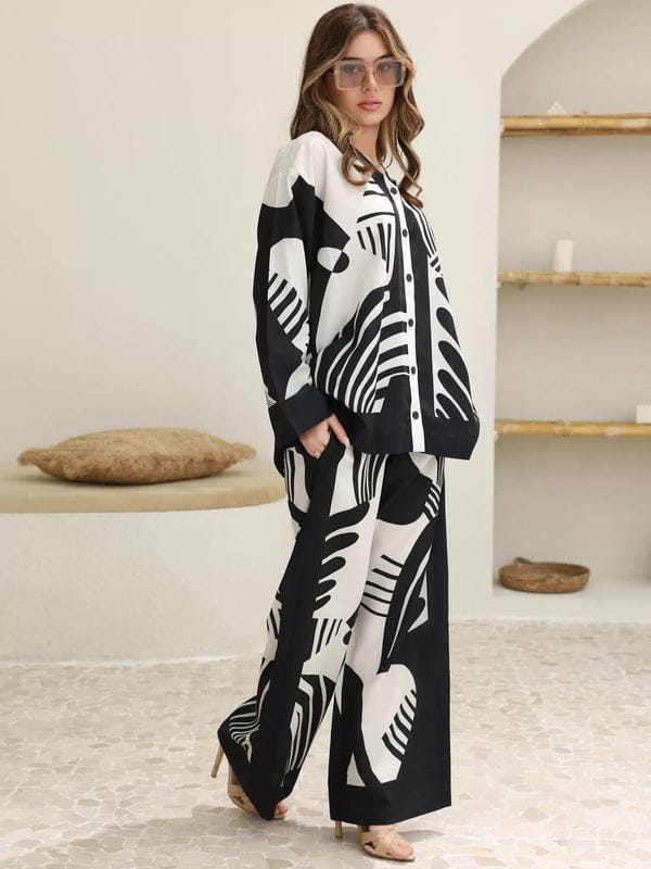 BLACK AND WHITE CORD SET