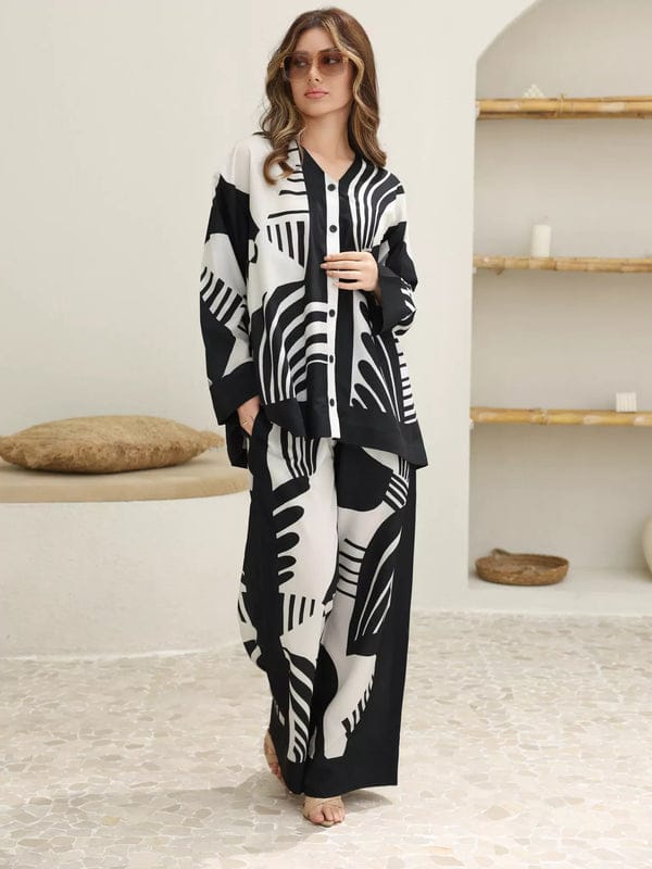 BLACK AND WHITE CORD SET