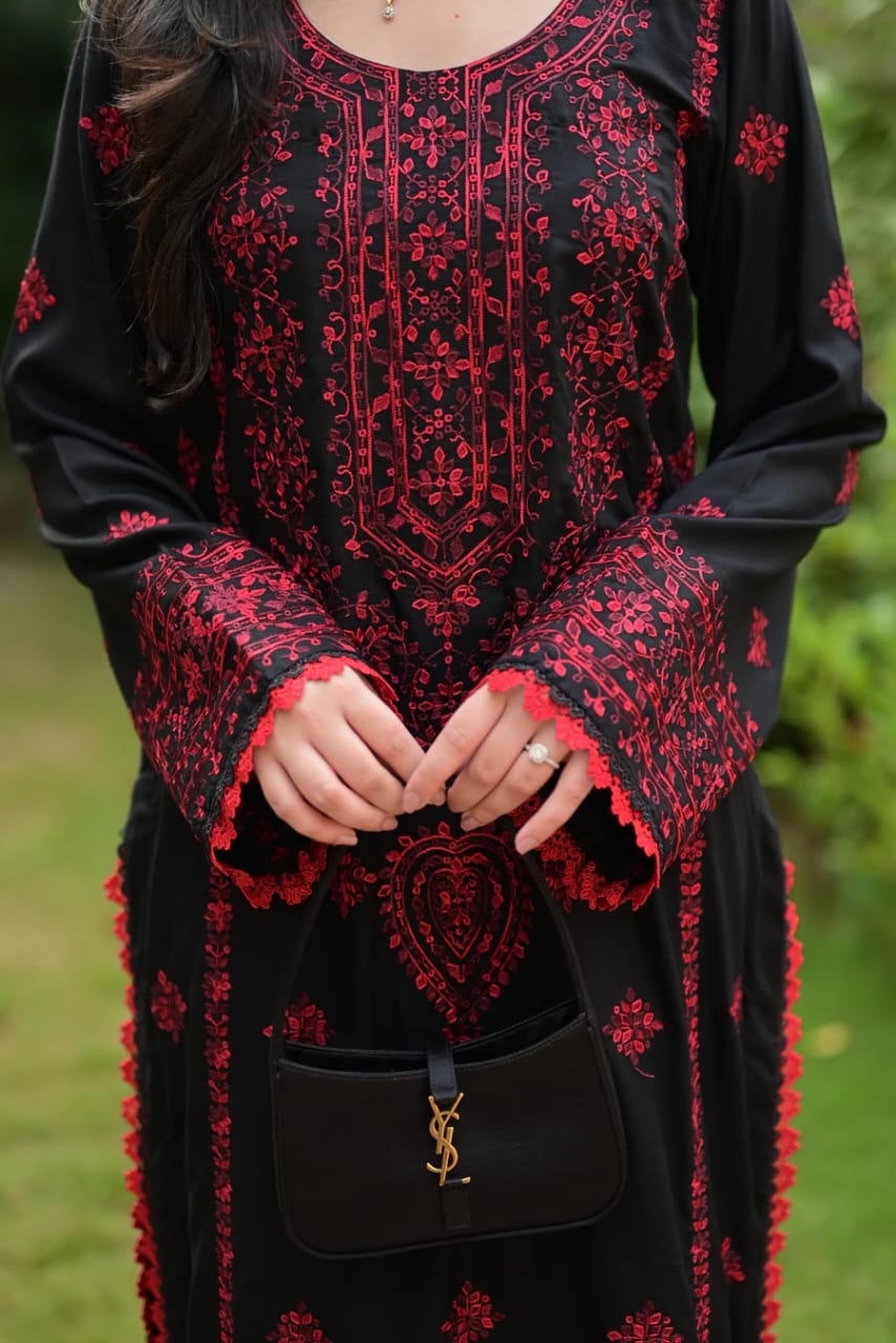 CELINA EMBROIDERED 2PC