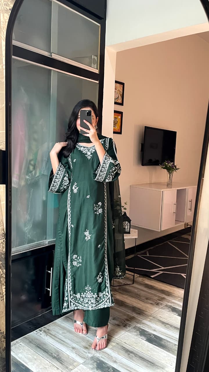 GRACE EMBROIDERED 3PC