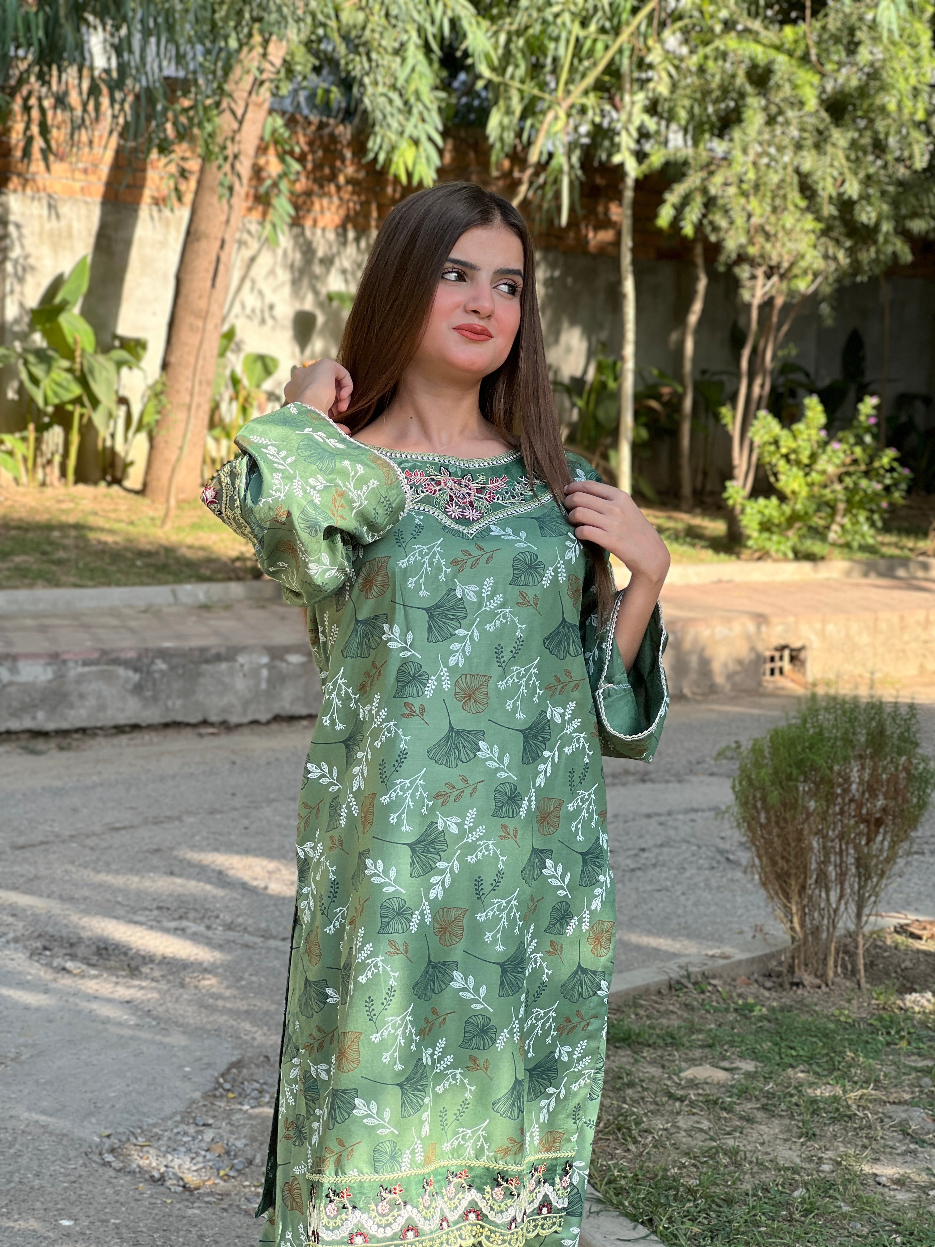 WAFA EMBROIDERED 2PC