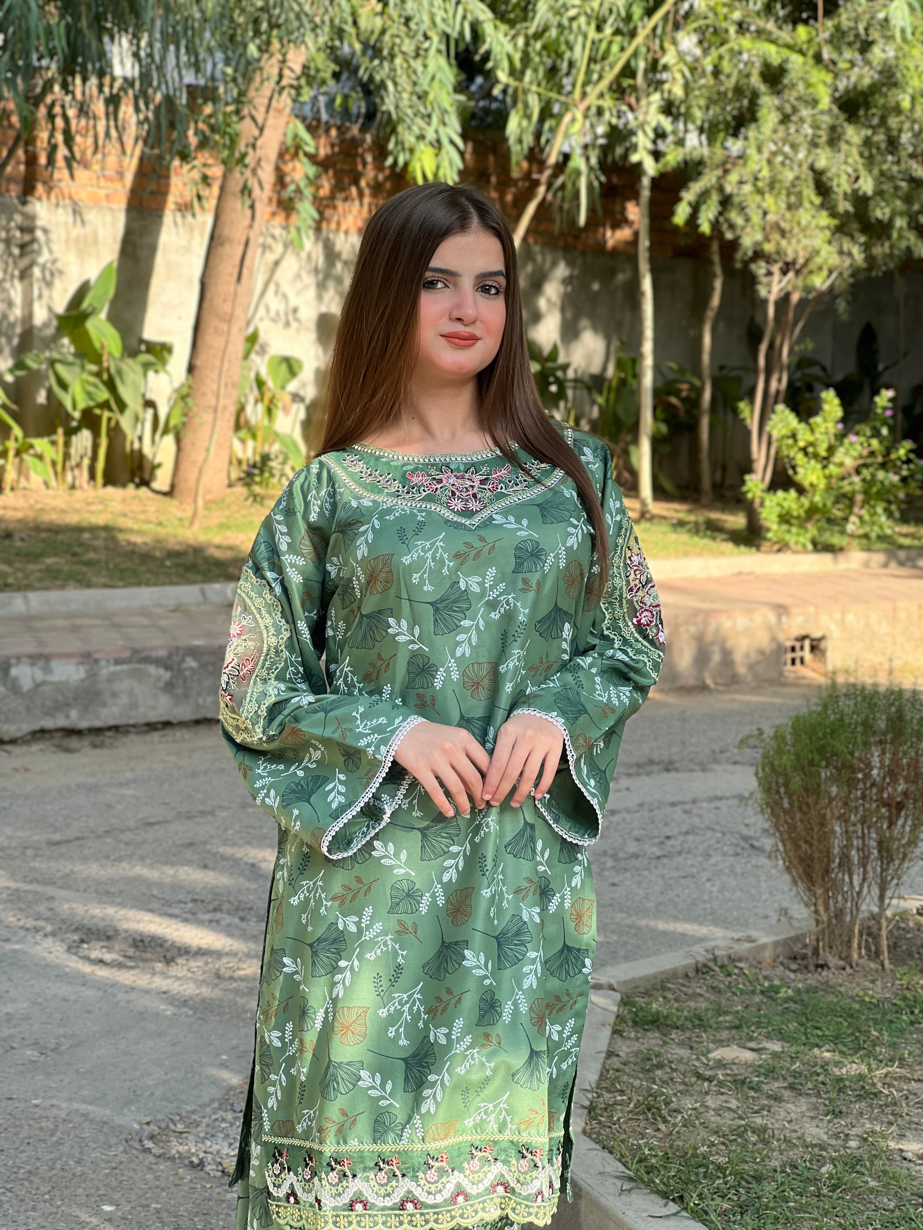 WAFA EMBROIDERED 2PC