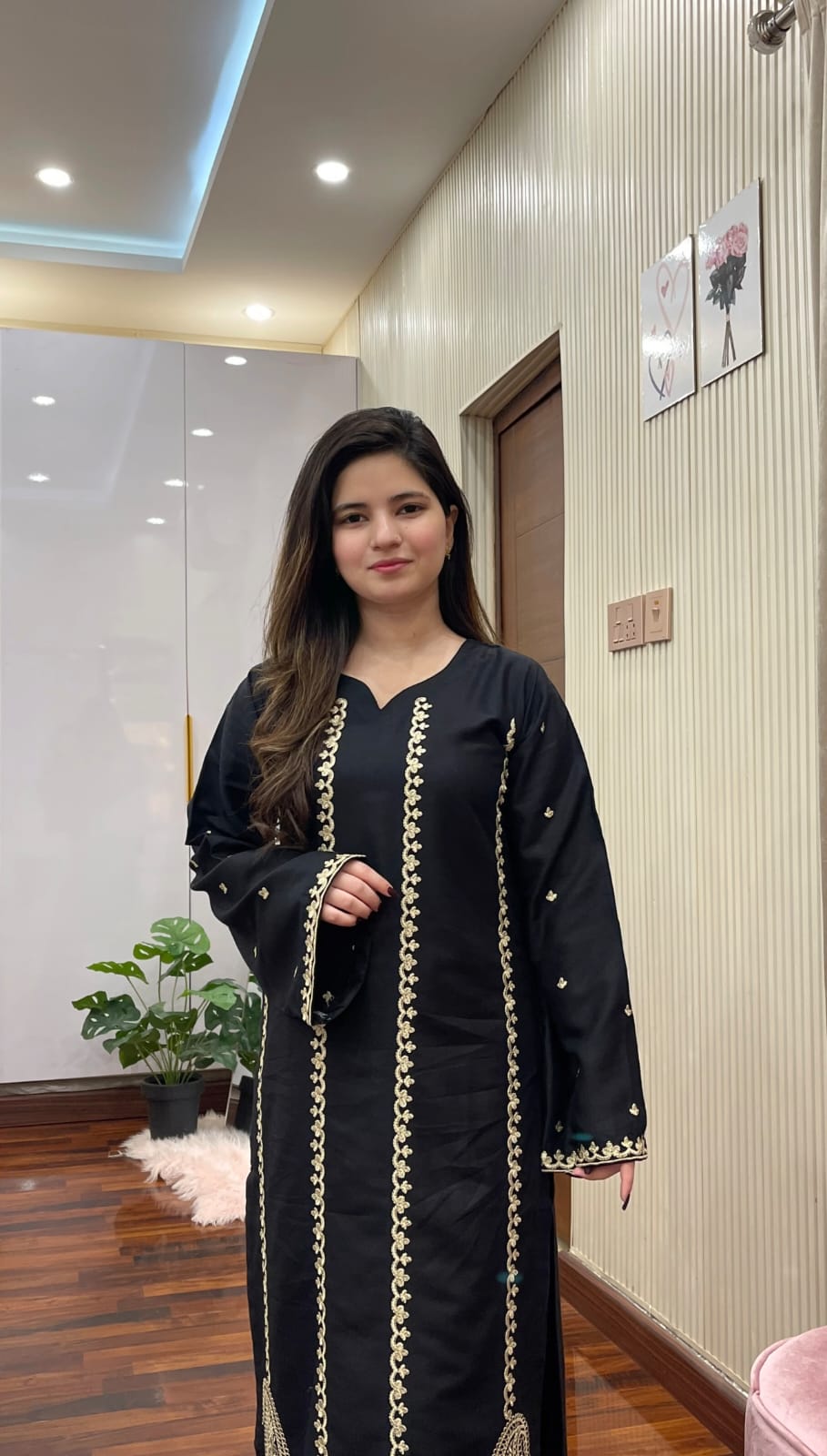 BLACK SPARKLE EMBROIDERY 2PC