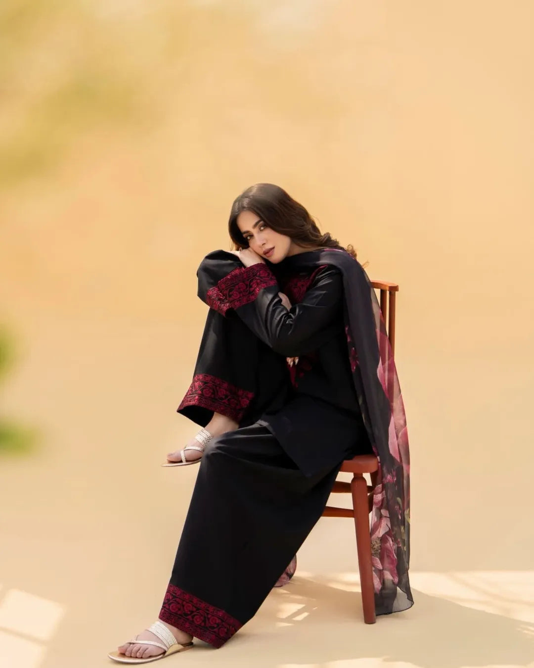 MAH-E-NOOR EMBROIDERED 3PC