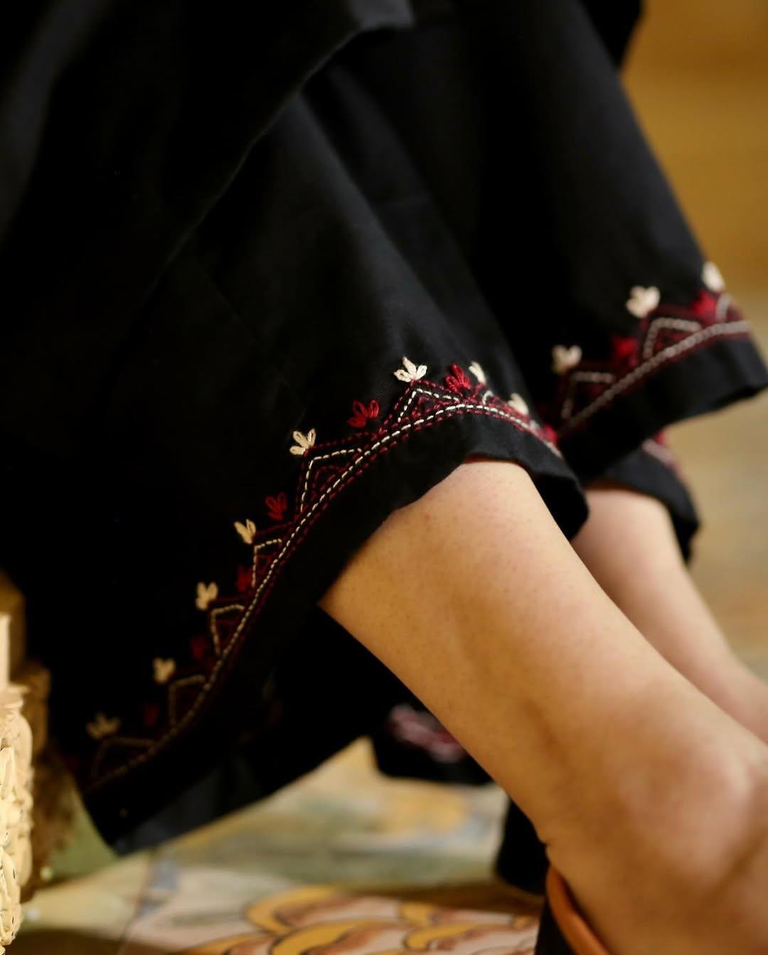 SINDHI EMB STITCHED 2PC