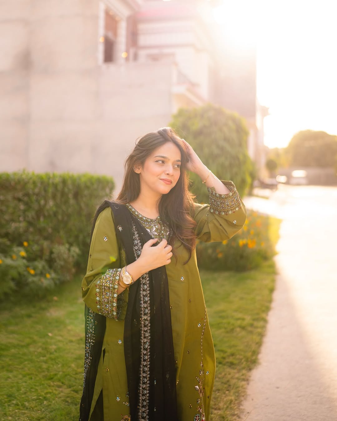 MAYAL EMBROIDERY 3PC